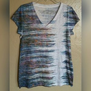 Daisy Fuentes My Favorite T medium t-shirt