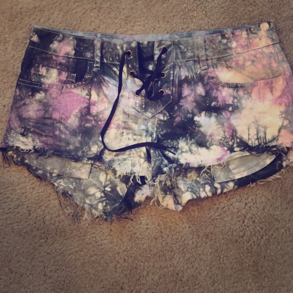 Element tie dye lace up short shorts