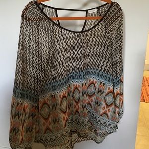 Sheer top with design