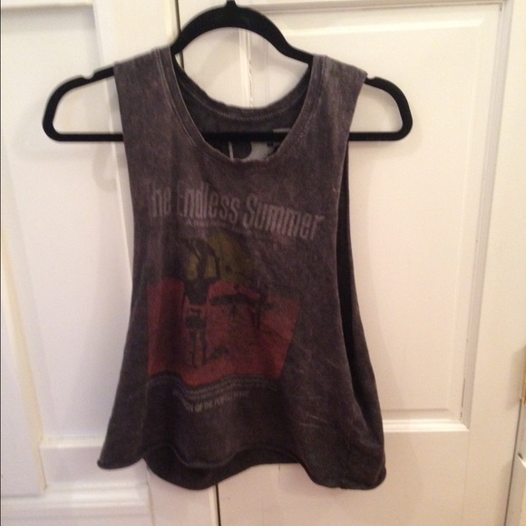 Endless summer muscle tee