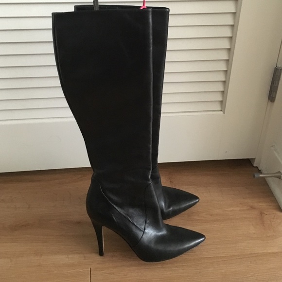 Via Spiga boots
