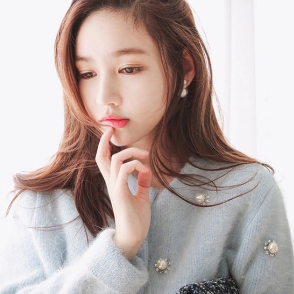 Beautiful double Pearl earrings - Picture 3 of 4