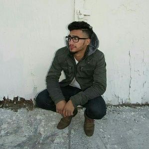 Meet your Posher, Alejandro