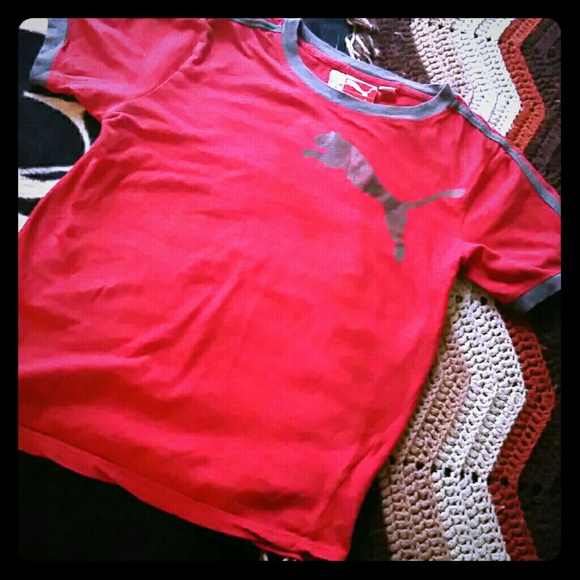 Vivid red Puma tee woth grey accent. Size small.