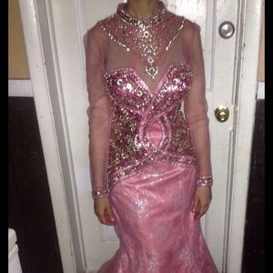 🌸 Mauve Pink Mermaid Ball Gown! 🌸