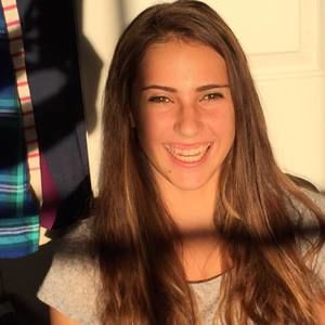 Meet your Posher, Alexis