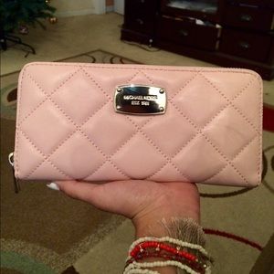 Michael Kors wallet, brand new, never used!!