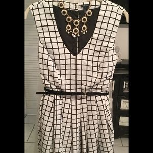 Cutie Dress NWOT❤️❤️