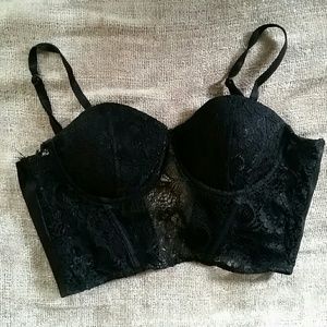 Black lace bustier bra!