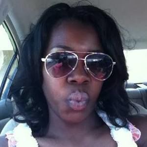 Meet your Posher, Marlisa