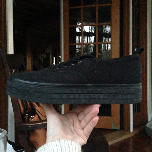 Black platform sneakers