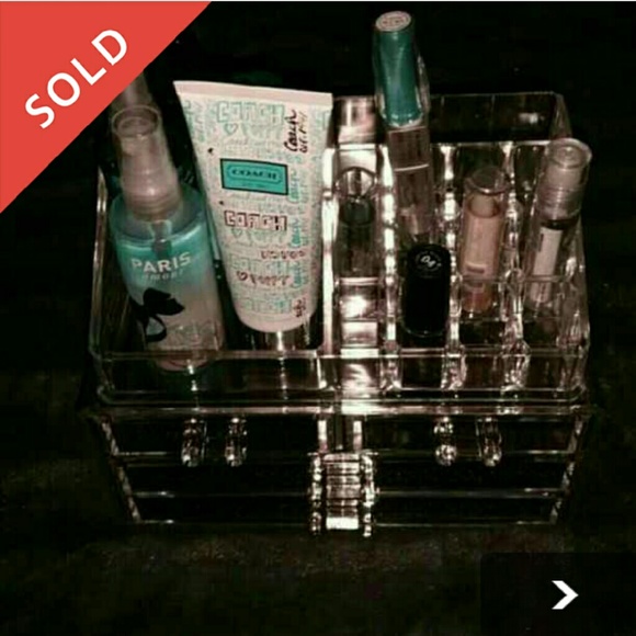 Sold to Mercari !