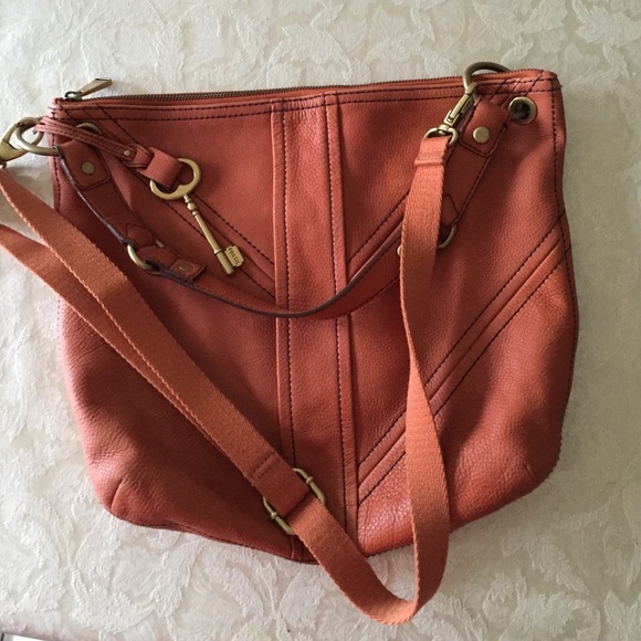 Fossil cross body👛