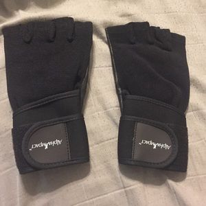 Workout gloves/weight lifting gloves