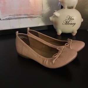 Flats light pink perfect for spring