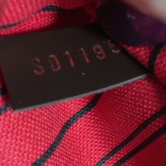 Brand New Louis Vuitton Neverfull MM in Damier E - Picture 3 of 4