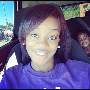 Meet your Posher, Desirae