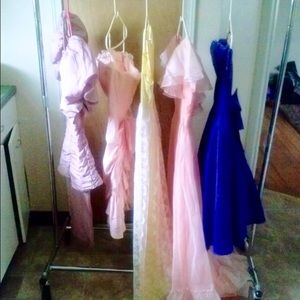 Five Vintage Dresses for sale ( size S)