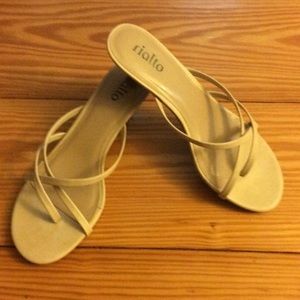 Cute preloved sandals