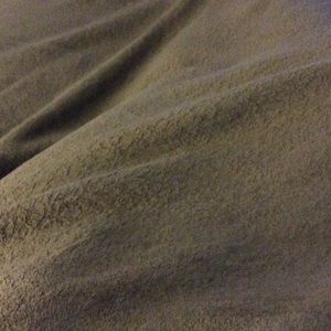 Meet your Posher, Leeann