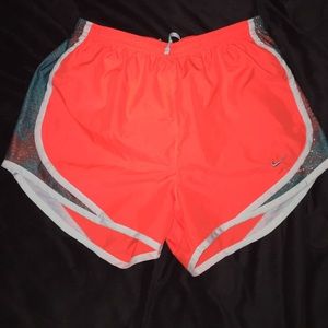 ✨ Nike dry fit running shorts ✨