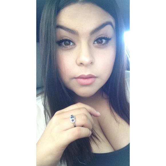 Meet your Posher, Bridgette