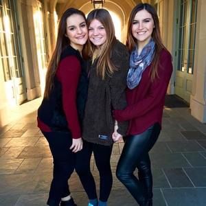 Meet your Posher, Makena