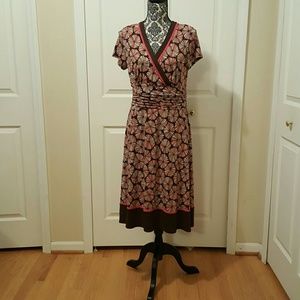 Cute double V midi dress