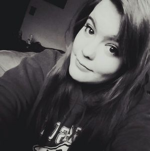 Meet your Posher, Nichole