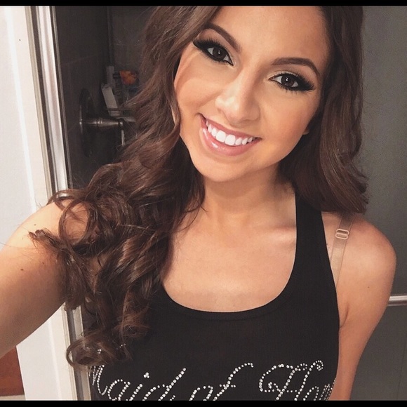 Meet the Posher / Top Rated Seller/ Suggested User - Picture 3 of 3