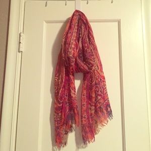 Beautiful design scarf