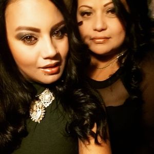 Meet your Posher, Karen abigail