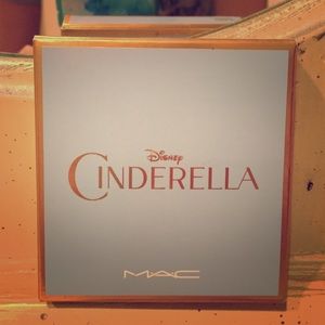 MAC Cinderella Stroke of Midnight eyeshadow
