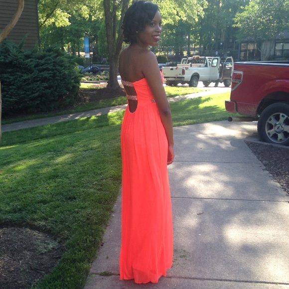Prom dress