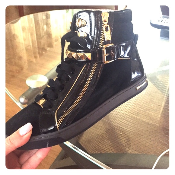 MK shoes