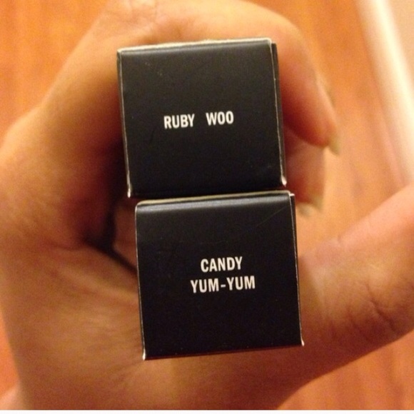 Mac Lipstick Bundle
