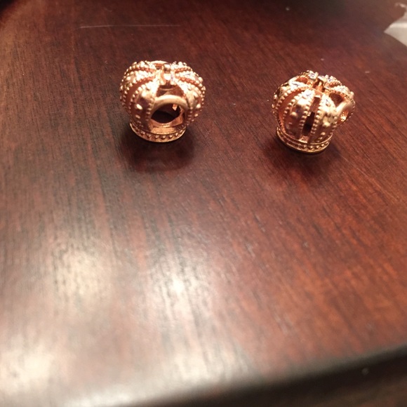 Pandora rose gold crown charms