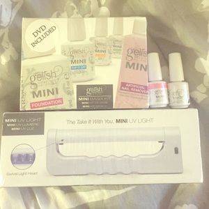 Mini UV light  and gelish mini starter kit