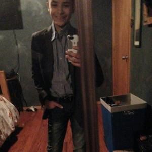 Meet your Posher, Edwin u