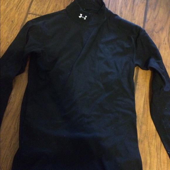 Under Armour long sleeve thermal top