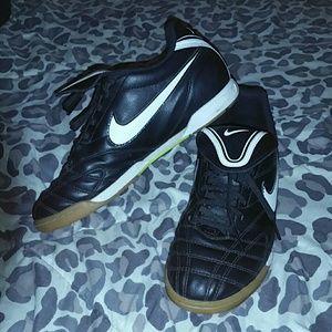 Nike Tiempo Shoes