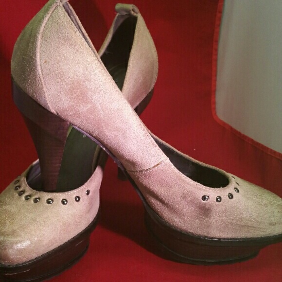 Donald Pliner antique tan spike heels w/ platform