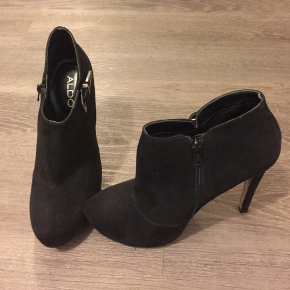 Nine West black suede booties! Worn ONCE!