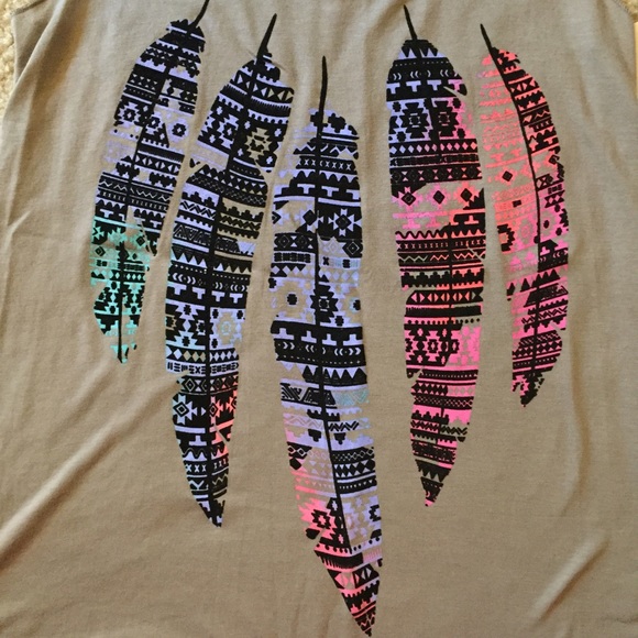Multi-Colored Aztec Feathers Tank - Picture 3 of 4