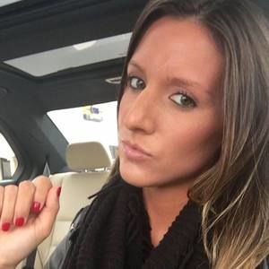 Meet your Posher, Whitney