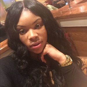 Meet your Posher, Janae