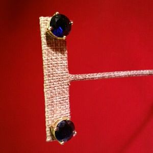 4 carat deep purple stone earrings