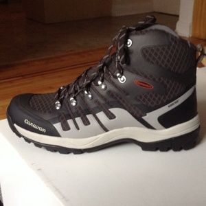 Men's hiking boots. Size 8.5
