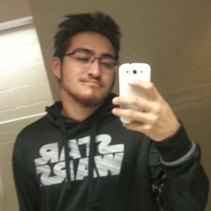 Meet your Posher, Derrick