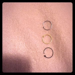 3 nose hoops